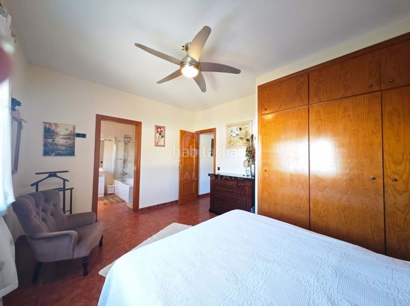 Foto 364f85c9-0158-40cb-ac52-be3634edd0b0. Casa amb calefacció aparcament a Centre Miami Platja