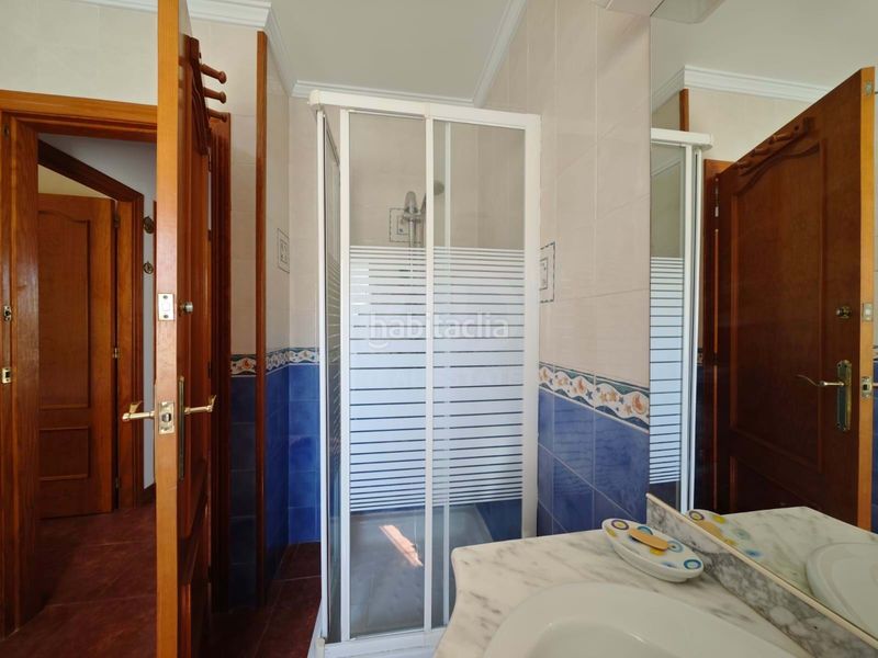 Foto 3b4914a7-9bb1-439b-bb9c-82dd43e92dad. Casa amb calefacció aparcament a Centre Miami Platja