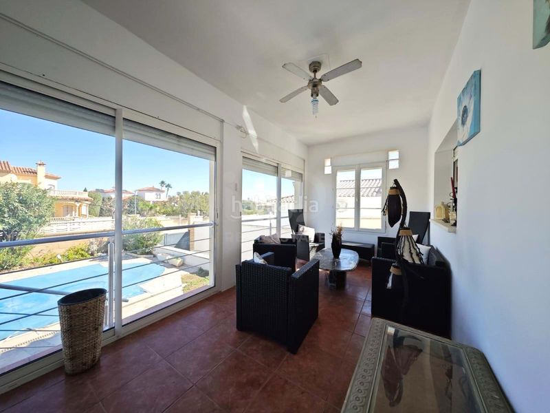 Foto 8364d016-7d1e-400c-8ea3-4c73f68d9b12. Casa amb calefacció aparcament a Centre Miami Platja