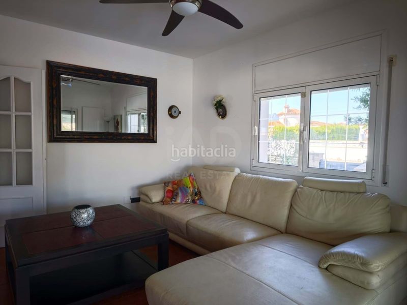 Foto d6ac0b32-9d79-40a0-967c-13e80d354ca6. Casa amb calefacció aparcament a Centre Miami Platja