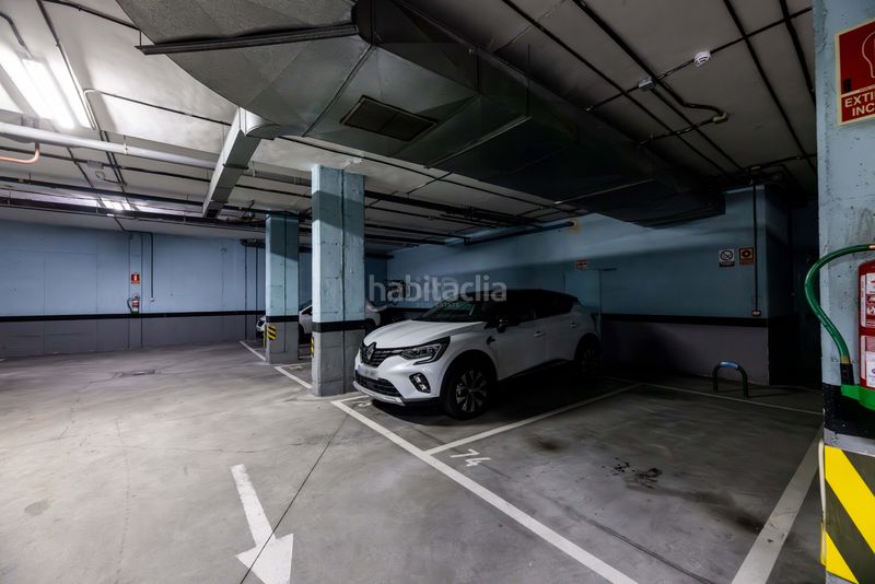 Foto 1536ad7e-7467-4517-9304-e6dfa738a64c. Àtic amb calefacció piscina a Parque Empresarial Rozas de Madrid (Las)