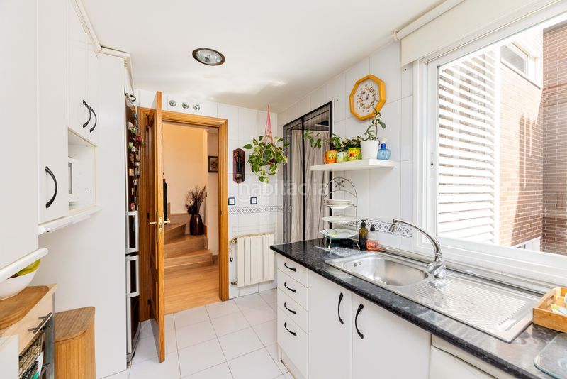 Foto ab7e8c24-816b-420a-961c-f4cd1c1bdaec. Àtic amb calefacció piscina a Parque Empresarial Rozas de Madrid (Las)