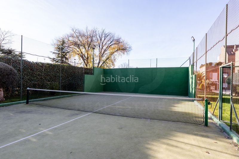 Foto b9e2bbfe-e4f3-421c-bec2-55fec56b041d. Àtic amb calefacció piscina a Parque Empresarial Rozas de Madrid (Las)