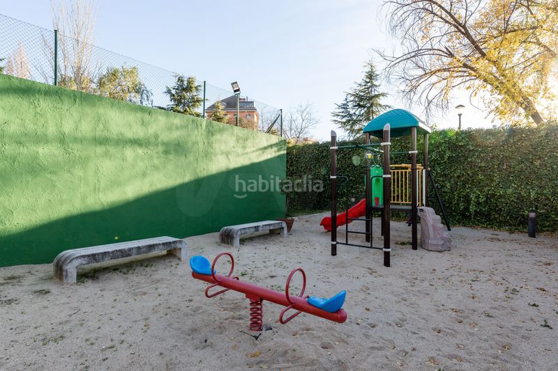 Foto be567a95-0531-4bae-a29a-1adfd5111602. Àtic amb calefacció piscina a Parque Empresarial Rozas de Madrid (Las)