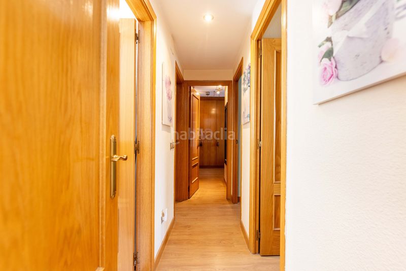 Foto d9bf6f9b-966e-4f5d-9f8b-f5490e1bf281. Àtic amb calefacció piscina a Parque Empresarial Rozas de Madrid (Las)