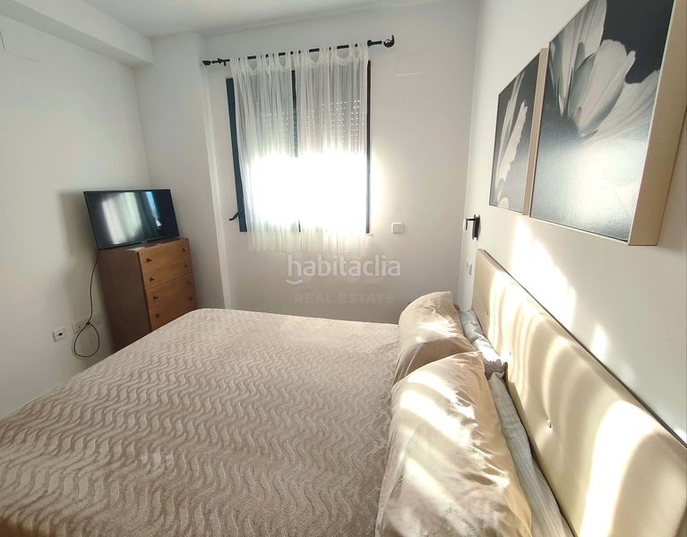 Foto d1be284f-5647-4f52-a1be-6315a5a61cfb. Pis amb piscina a San Jorge