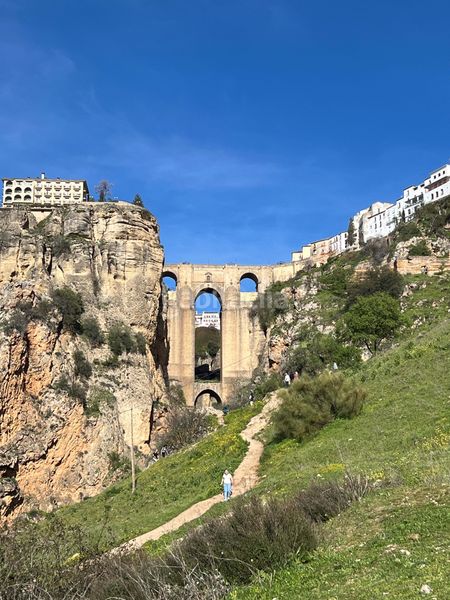 Foto 9fc216df-e697-4571-8baa-d1dafc520785. Pis a San Francisco Ronda