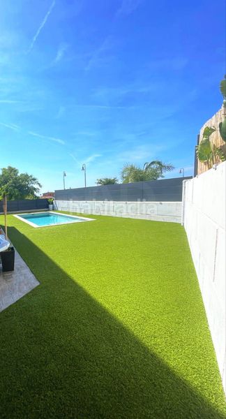 Foto a646ba2f-32fc-4586-a5a7-bc07e2b3e47b. Casa amb aparcament piscina a Roda de Barà