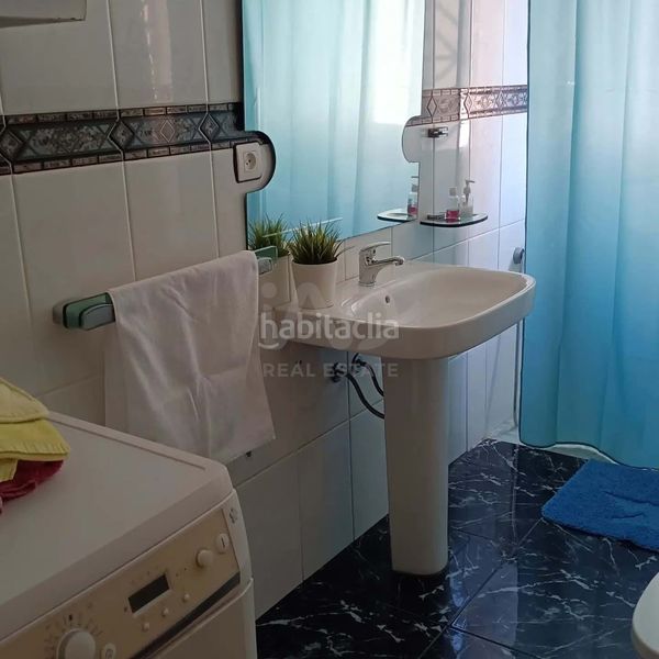 Foto f503ef51-a0e4-48c5-baed-44838c6e5b01. Masia amb aparcament piscina a Moratalla