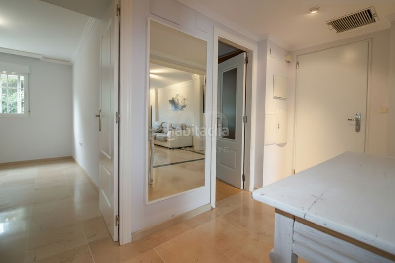 Foto 2e39a226-1634-4795-98d7-31c62ed599de. Piso en Río Real Marbella