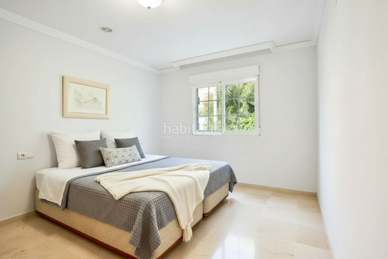 Foto a237dffc-65ab-473e-9cd8-749f7ddab01c. Piso en Río Real Marbella