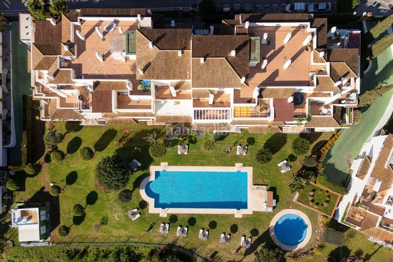 Foto a3cf6f62-5e50-46b9-a346-ce666332db27. Piso en Río Real Marbella