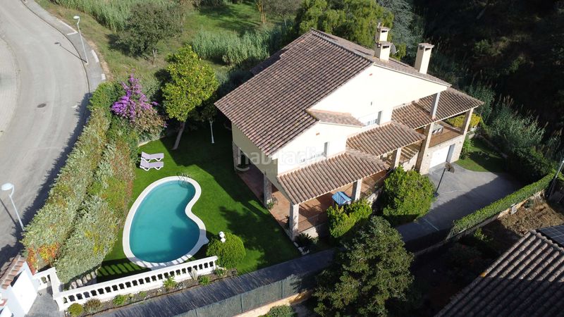 Foto dfc316a7-aba6-4961-98bd-578f60a67fb5. Casa amb calefacció aparcament piscina a Vallromanes
