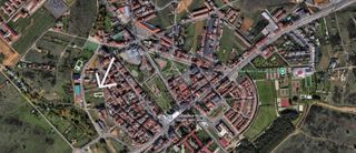 Residential Plot in Calle ponferrada 4
