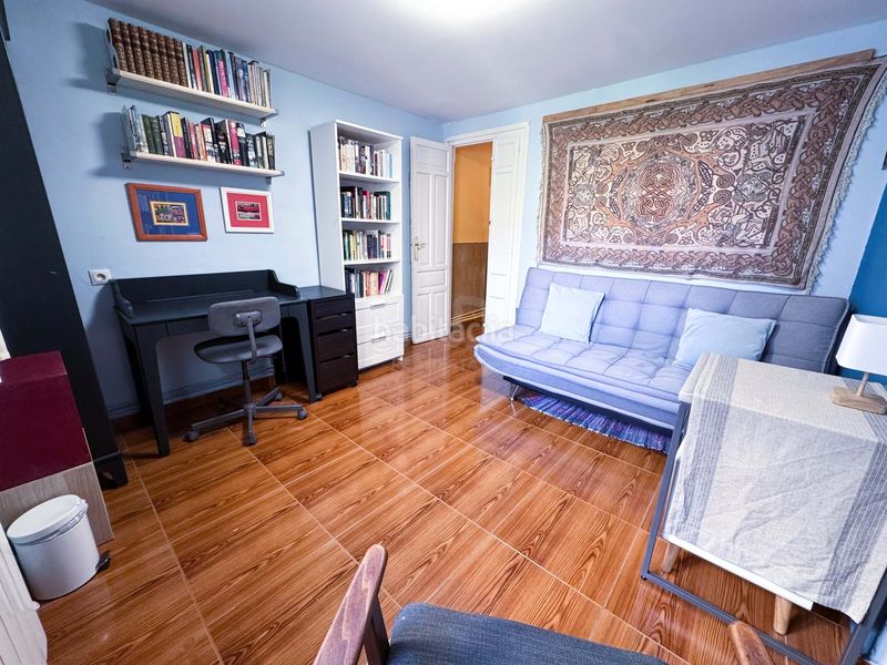 Foto da46fb7c-9b76-4629-a0b9-ba09c62f7630. Casa aparellada amb calefacció a Grado