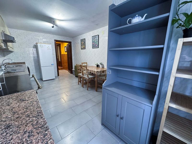 Foto fb4962be-8348-4675-952e-2e9ea58b7f88. Casa aparellada amb calefacció a Grado