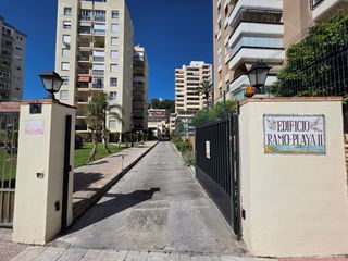 Parking voiture à La Carihuela - Los Nidos