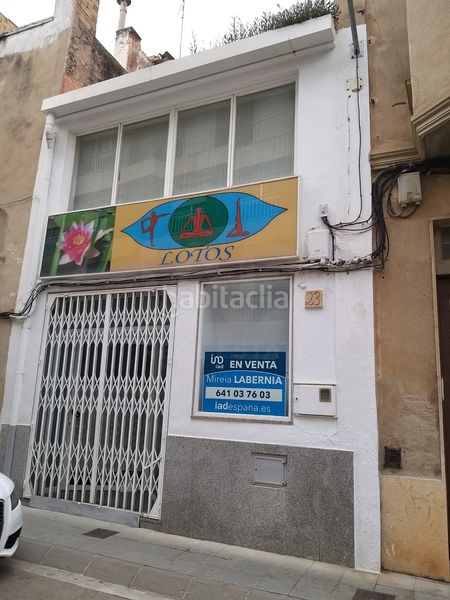 Foto 152aedc2-fc94-41c9-b101-fba52eee8735. Edificio in Ulldecona