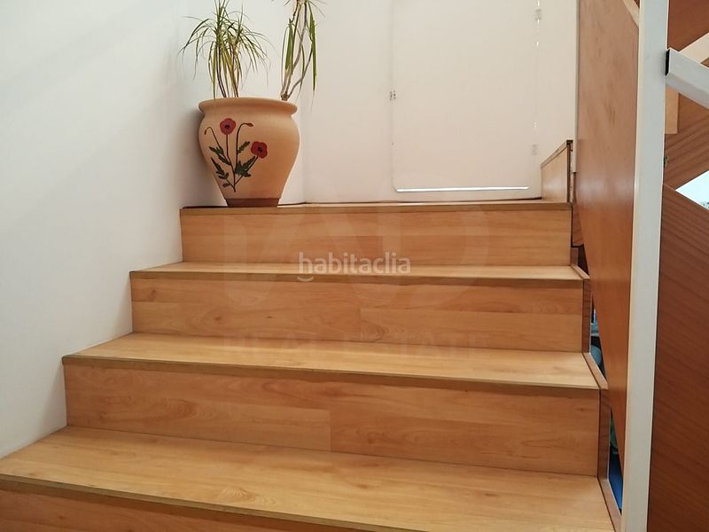 Foto 9777a748-9130-4615-8ca7-525817318581. Edificio in Ulldecona