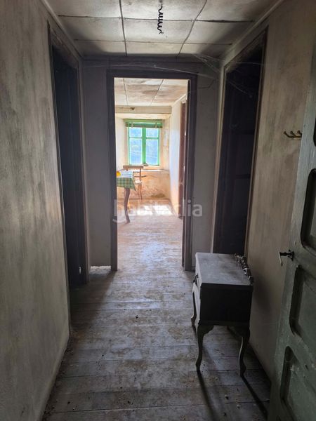 Foto c4080f80-8a82-4f73-9e3a-222162ec9fd5. Casa aparellada amb calefacció a Cedeira