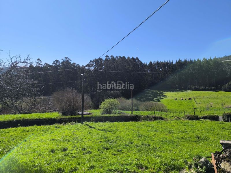 Foto fe2b6b49-564d-49ea-b3c1-b9c1f3796852. Casa aparellada amb calefacció a Cedeira