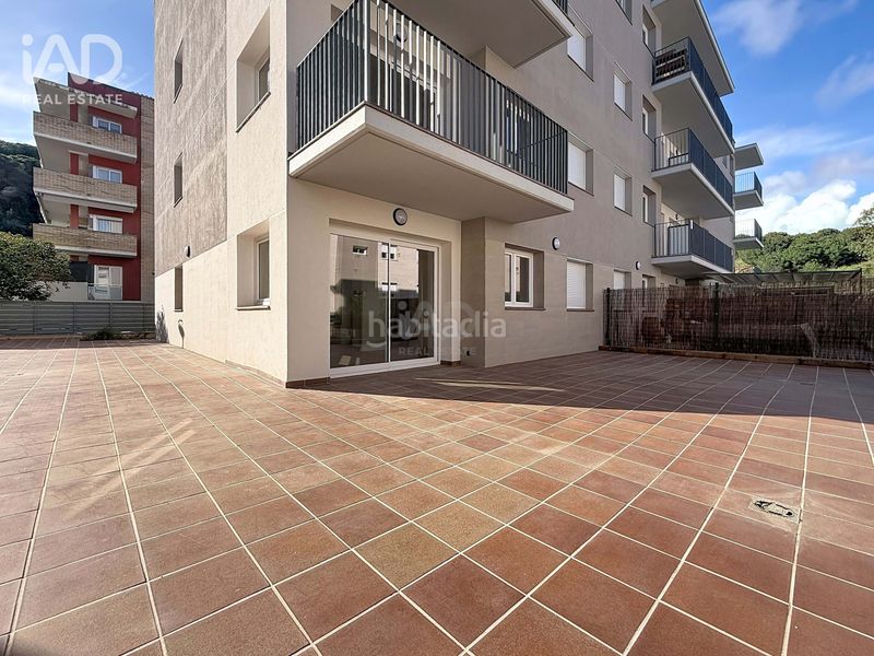 Foto faec5aa3-e5d4-4fc4-af0b-959f0ecc1f47. Piso en Canet de Mar