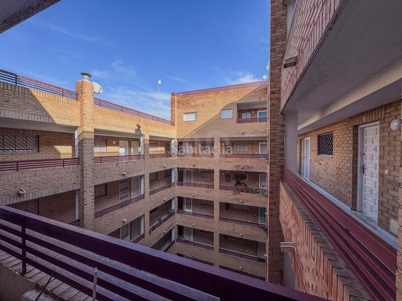 Foto d528894d-e48a-4ecb-85c3-bed548abed81. Piso en El Molino Torrevieja