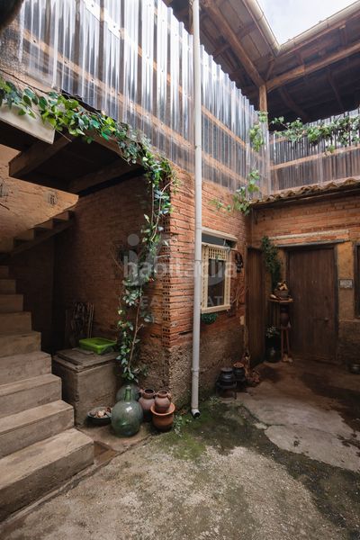 Foto f94f5a2e-5b22-42fe-a0a3-875c1497380d. Edificio in Santa María de la Isla