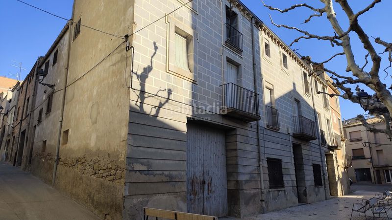 Foto 1378833f-2161-4315-bf61-3437cd362058. Edificio in Castellserà