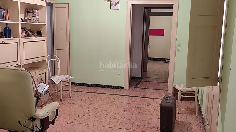 Foto 5b6103cc-ad44-4e8e-b031-d35a87d3e2a9. Edificio in Castellserà