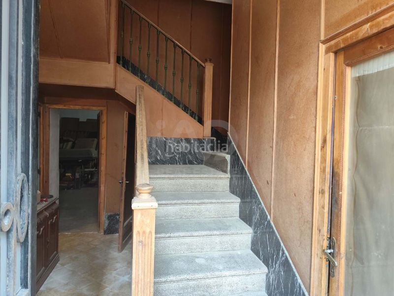 Foto ac9a1794-05b8-4443-9adf-476ae9acfd0a. Edificio in Castellserà