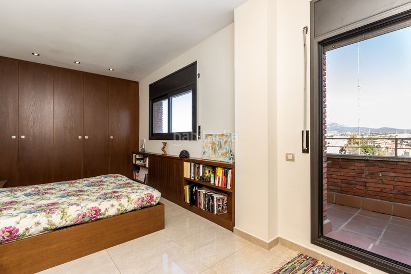 Foto 8c368ac1-31d3-4942-b5be-aa189061e3e1. Casa amb calefacció aparcament piscina a Can Parellada Terrassa