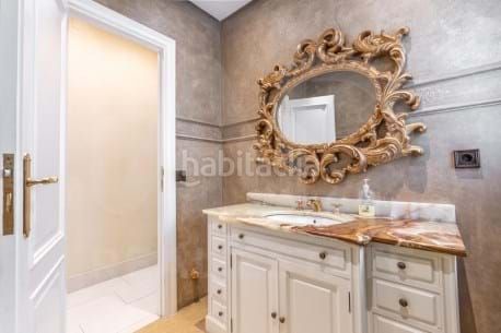Foto e813c757-6ce3-429b-a878-4d8863c692a4. Chalet en Puerta Bonita Madrid