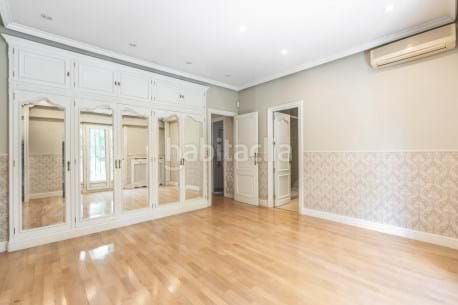 Foto f6212908-989f-4a70-82f5-a9c44166f7d9. Chalet en Puerta Bonita Madrid
