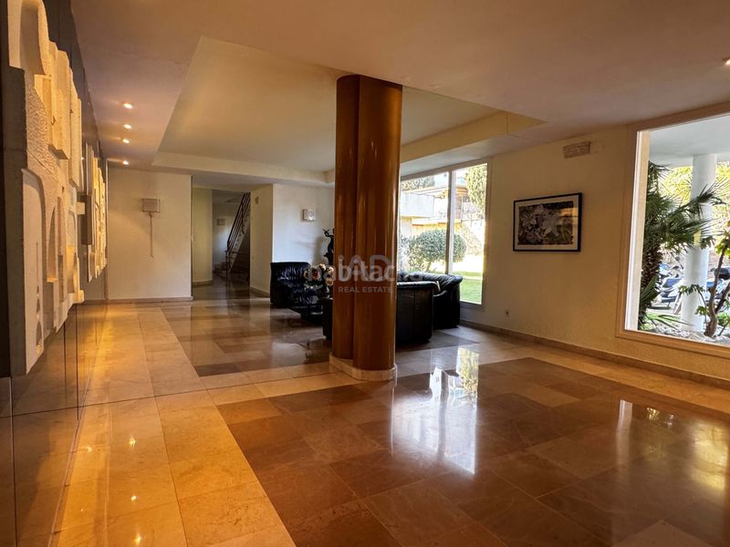 Foto afd8cb0d-0cfa-4a61-a188-a0551ad442af. Pis amb aparcament a Vallpineda-Santa Bàrbara Sitges