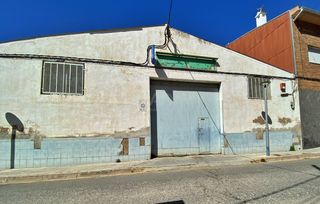 Capannone industriale in Calle vint-i-set 16 16