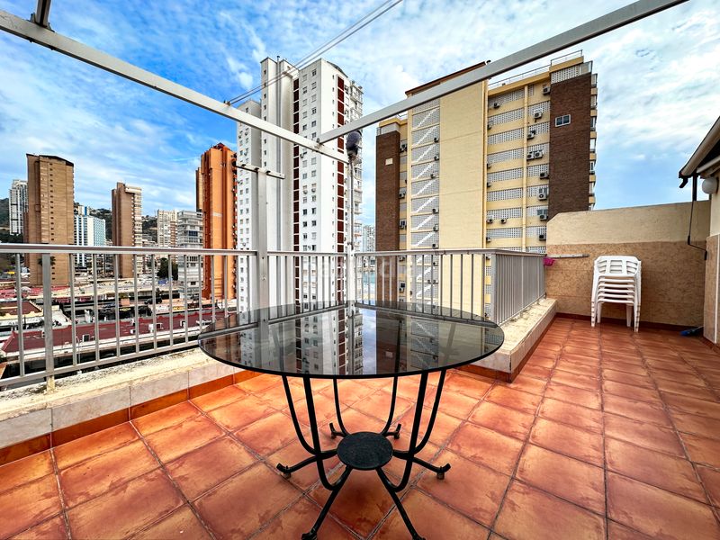 Foto 5bfbb557-e0dc-4a79-9828-bf2a05b0605a. Àtic amb calefacció a Playa Levante Benidorm