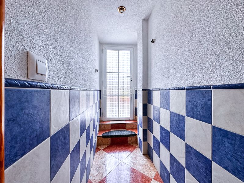 Foto 6d90c928-9d59-45d4-bb6b-cc01a665a6c2. Àtic amb calefacció a Playa Levante Benidorm