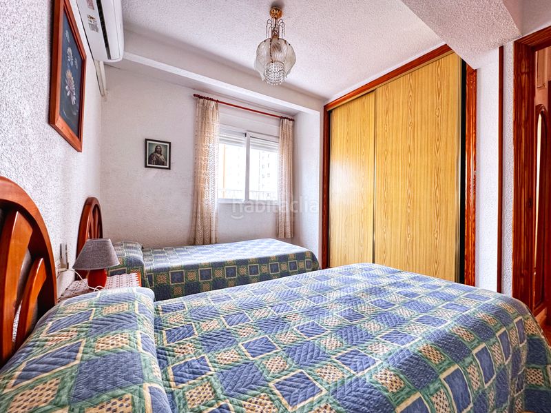 Foto e90f9499-bf18-46e8-989e-17a081cde5d6. Àtic amb calefacció a Playa Levante Benidorm