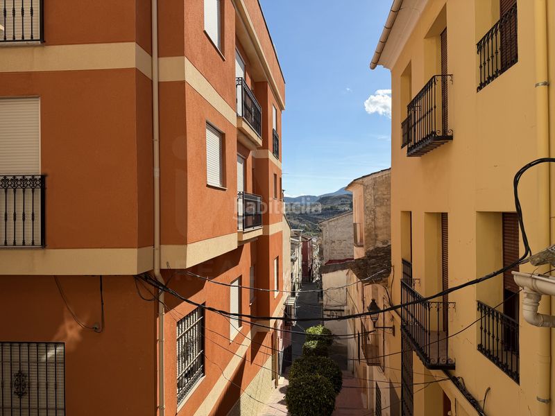Foto df1c3775-9464-4e43-9c93-2c115913d436. Casa a Abarán