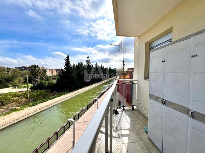 Foto 38682171-6be2-45f5-9d02-125d98d530a5. Pis amb calefacció aparcament a Roquetes