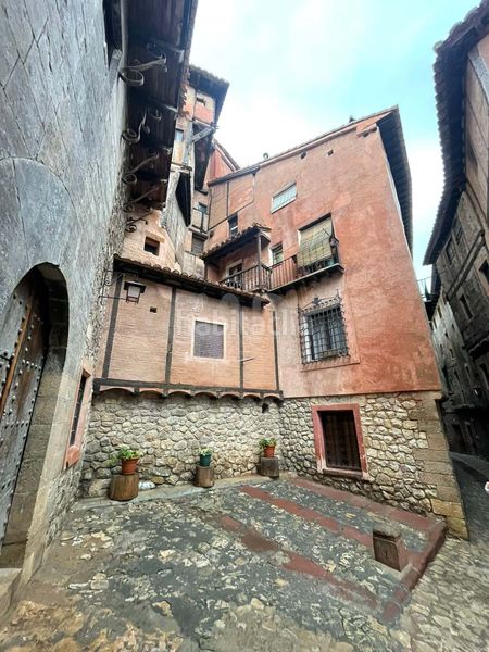 Foto 501e62ac-9b09-4333-b4cb-4d6dfb939ff3. Pis a Albarracín