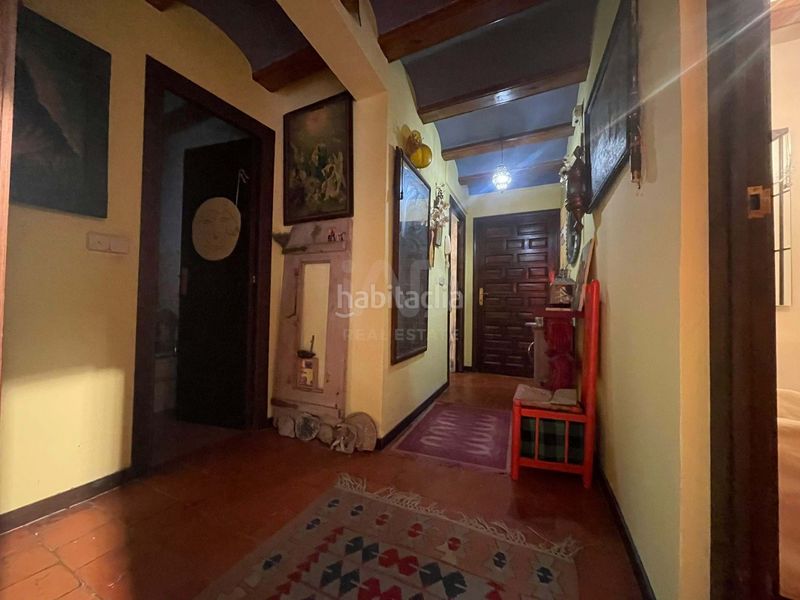 Foto bd14532d-9677-48aa-a36a-2bd49af3664a. Pis a Albarracín