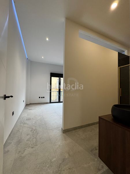 Foto 4543c271-b234-4466-a22b-38155874ca67. Pis amb calefacció aparcament a Centro Histórico Málaga