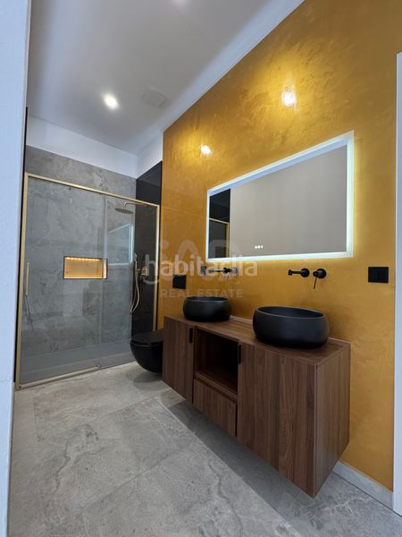 Foto 4eb3c0e7-87e9-46d0-bda5-99dbe948fdd2. Pis amb calefacció aparcament a Centro Histórico Málaga