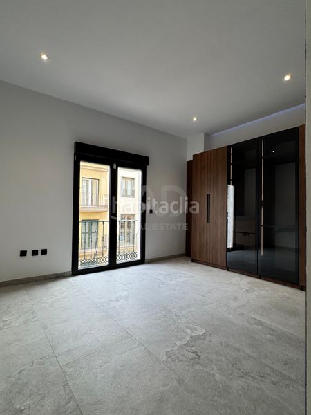 Foto 74848ec6-8667-4e06-85da-836755c18788. Pis amb calefacció aparcament a Centro Histórico Málaga