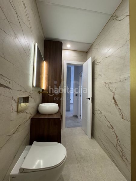 Foto c44755d3-49f5-41cc-aa32-6bca83c4b9db. Pis amb calefacció aparcament a Centro Histórico Málaga