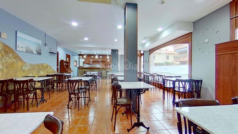 Foto 8502c1e3-9c48-4704-8314-d97f20323411. Local comercial a Centre Torredembarra