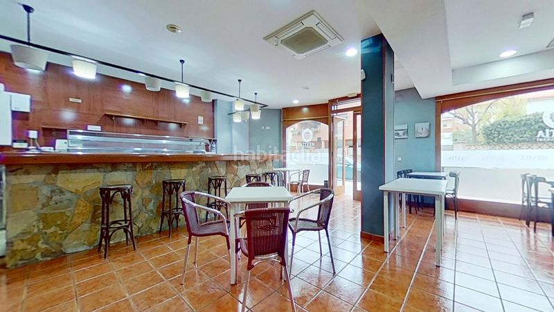 Foto 9fd0d211-df66-404d-a0be-6be1e2e44fdc. Local comercial a Centre Torredembarra