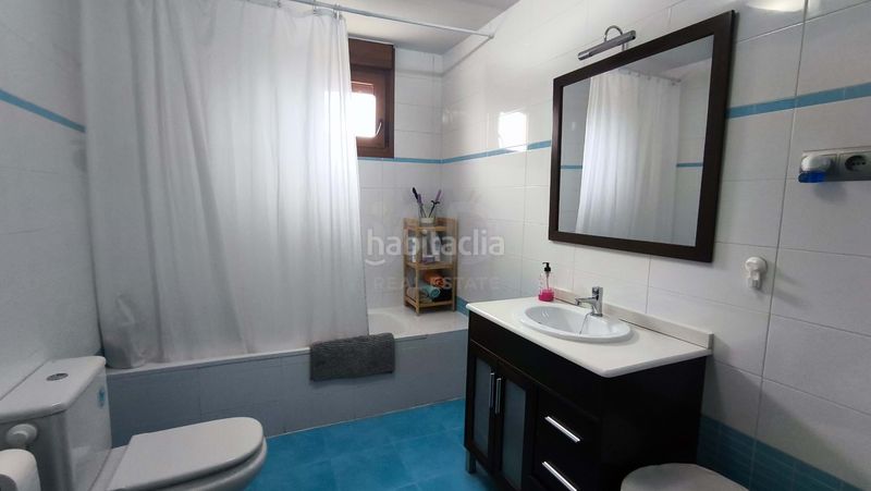 Foto 1ef7cab0-144c-4cce-b5a7-91c5c4a96fa6. Dúplex amb calefacció piscina a Titulcia